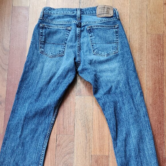 Signature by Levi Strauss Medium Wash Straight Leg Jeans Size W29 L32 - Picture 9 of 13